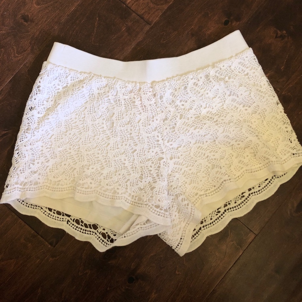 Lilly Pulitzer Lace Shorts